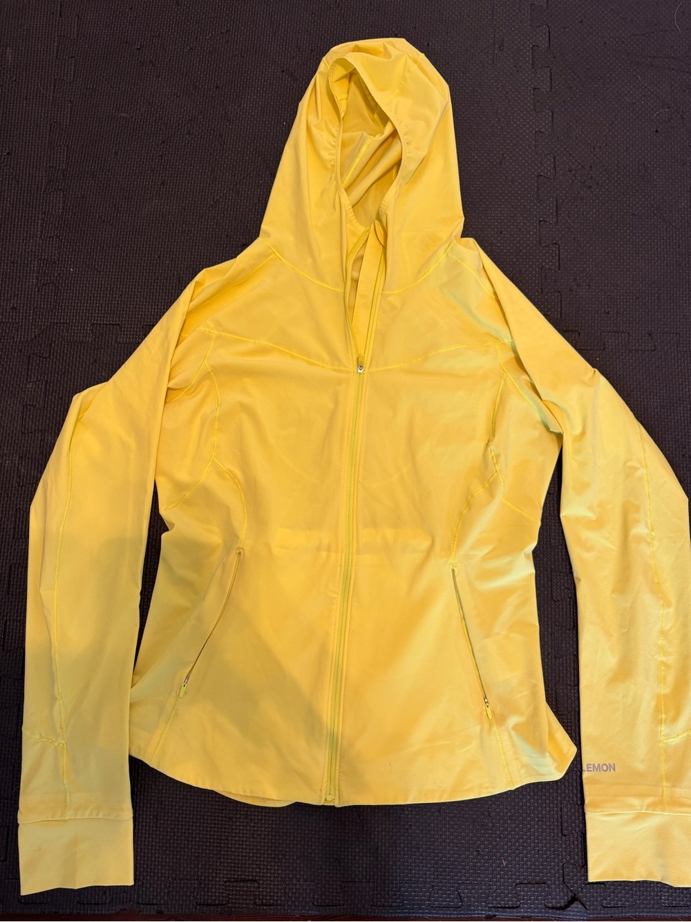 Lululemon Mist Over Windbreaker - Yellow - Size 10
